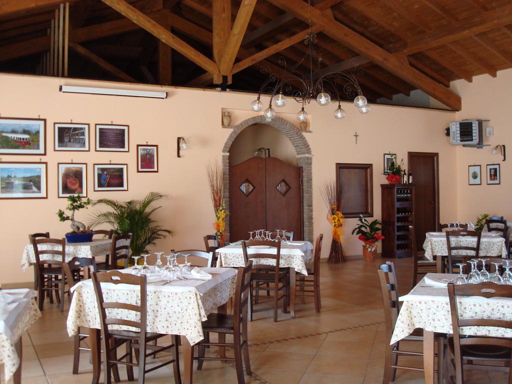 Etna Wine Azienda Agrituristica Passopisciaro Exterior foto