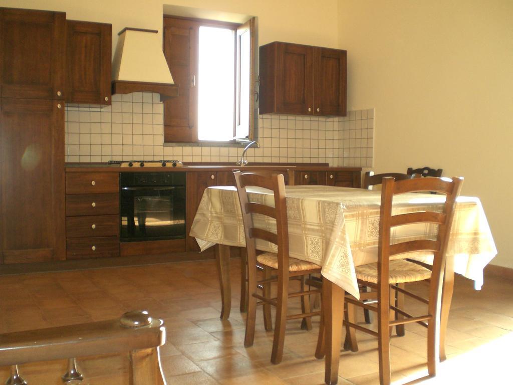 Etna Wine Azienda Agrituristica Passopisciaro Cameră foto